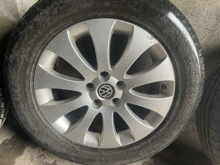 235/55R17…5/112.