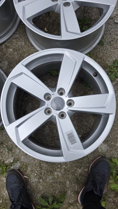 Felgi Audi 18” 5x112 ET46 Piasta 57.1 – Oryginalne