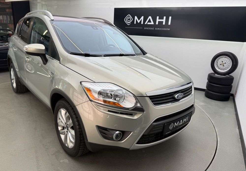 Ford Kuga vat 23% 4x4 Panorama Klima Alu Zamiana Raty Gwarancja
