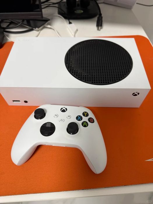 Xbox series S.