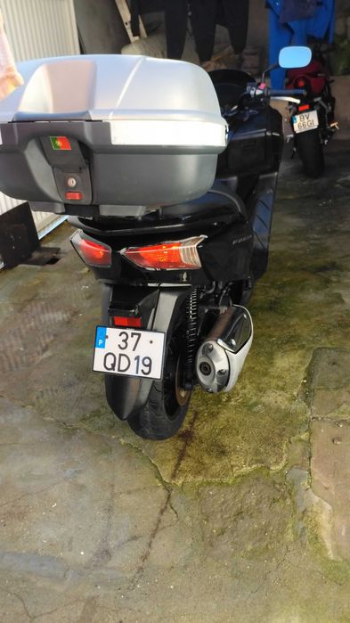 Vende se Honda forza 300cc
