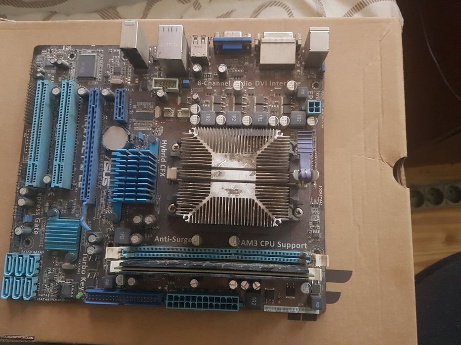 Комплект материнська плата Asus m4A78lt m le