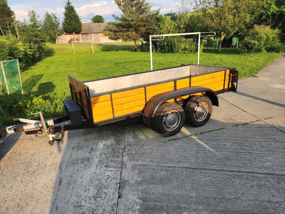 Przyczepka 1 (1300 kg)