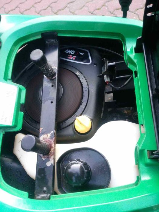 Traktorek kosiarka John Deere 12.5KM hydrostat