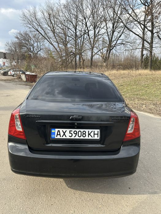 Продам машину Chevrolet Lacetti