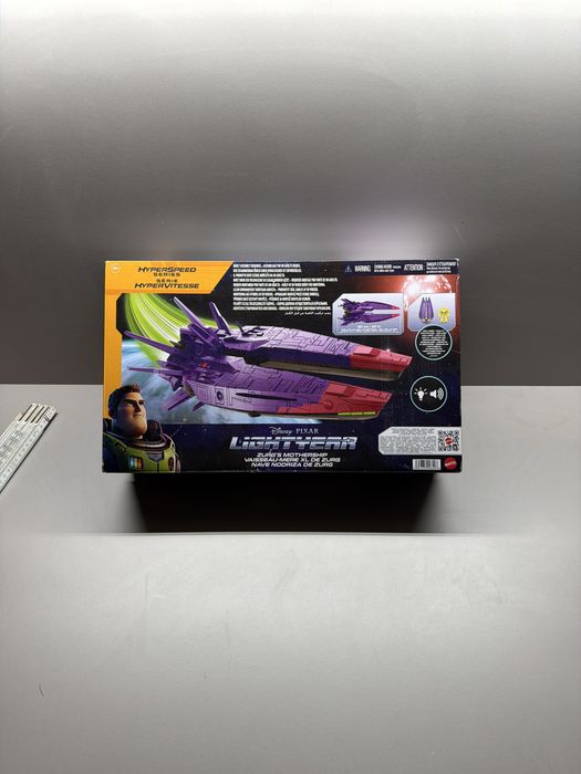 Nowy statek kosmiczny Disney Pixar Zurga lightyer buzz