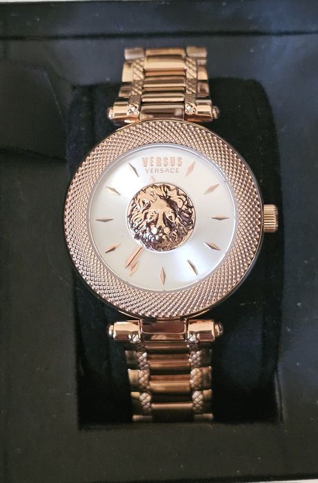 Жіночий годинник Versace Versus  годинник