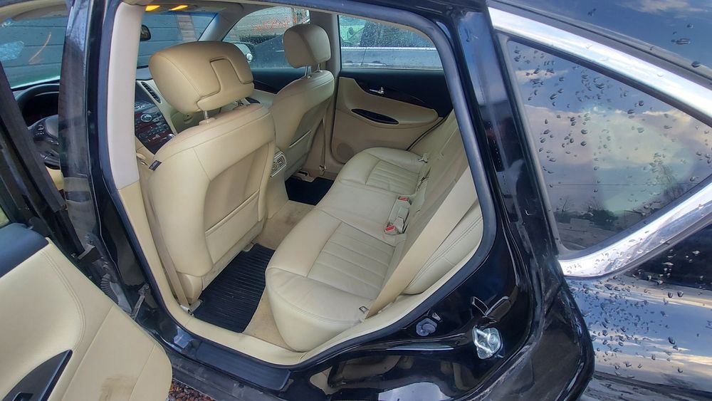 Infiniti qx50 najbogatsze wyposażenie 4x4