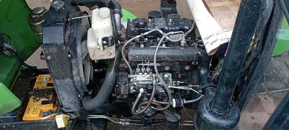 DW 244 AHT міні-трактор