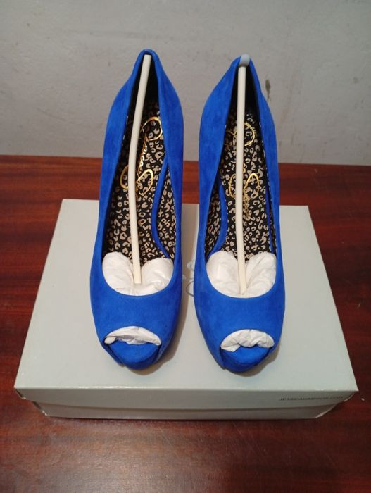 Sapatos Azuis marca Jéssica Simpson