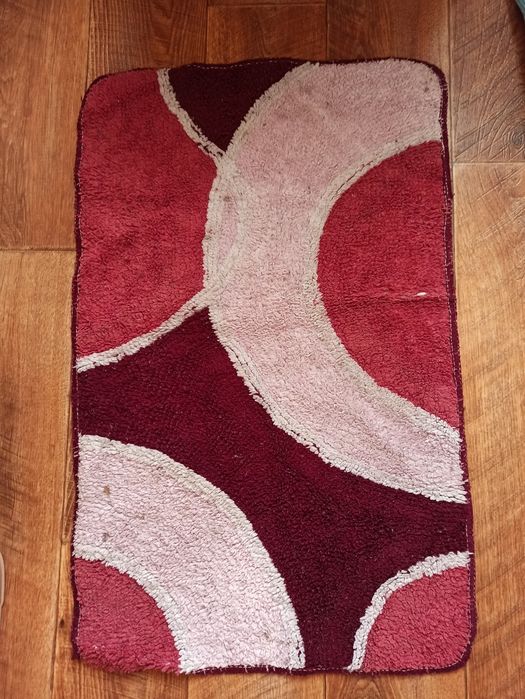 Коврик в ванную. Подвезу сегодня