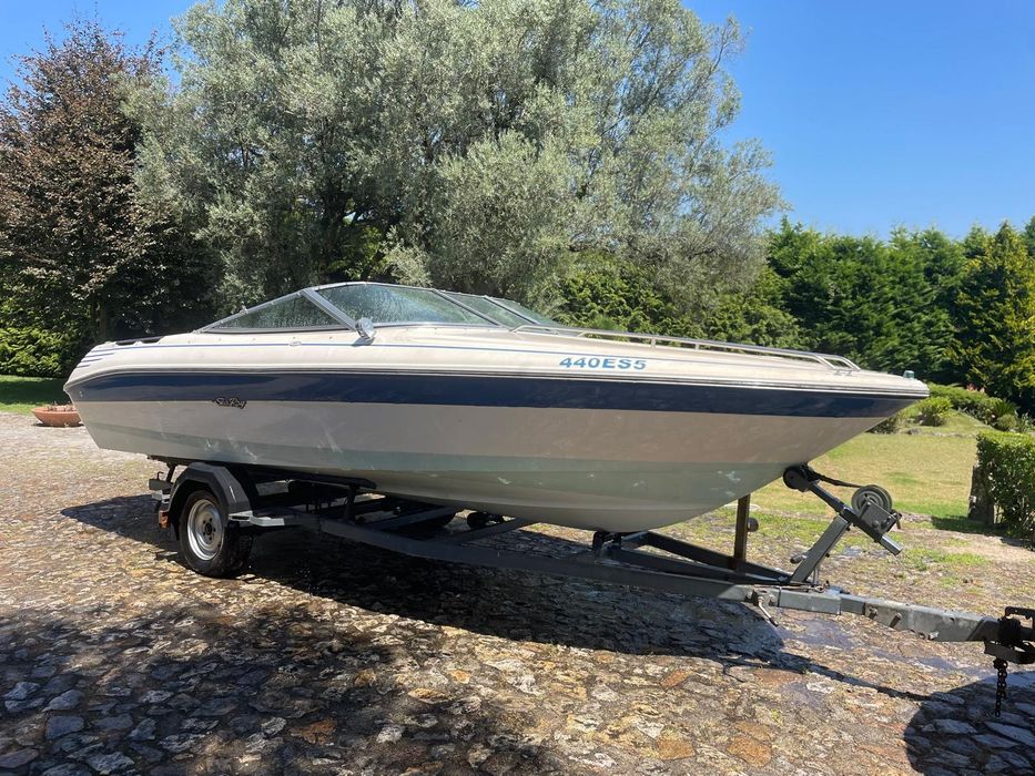 Barco Sea Ray 21 pés