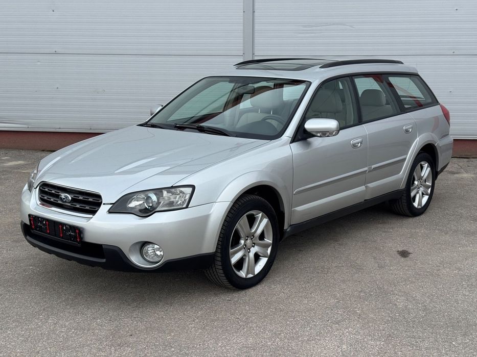 Subaru Outback OUTBACK 3.0 Z Hiszpanii bez korozji, zdjęcia podwozia
