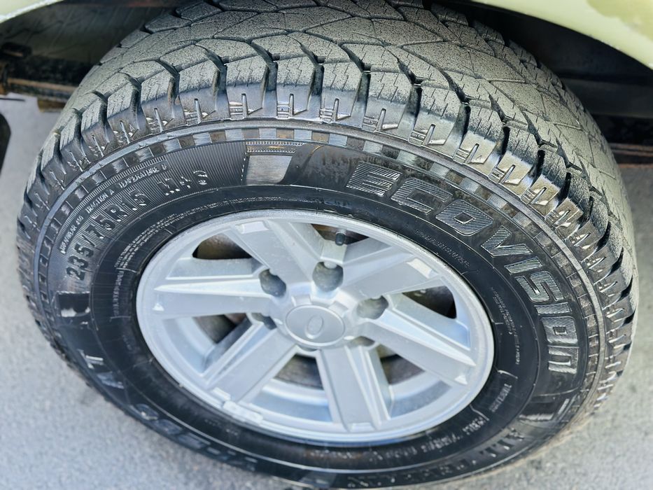 Продам Ford Ranger 2.5 дизель 4х4 пикап в хорошем состоянии