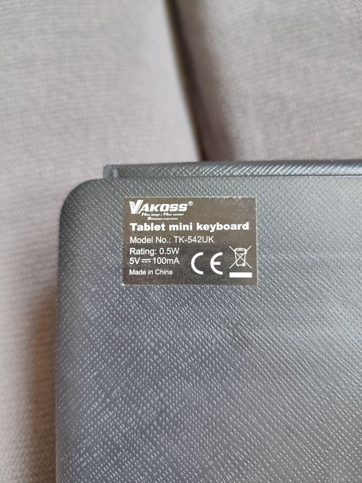 Nowy. Tablet mini kayboard