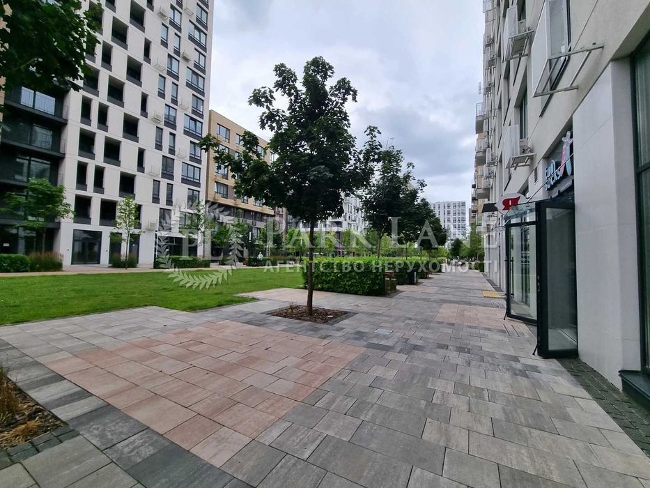 Продам 2-3 кімнатну квартиру  Салютна, 2/23, Файна Таун
