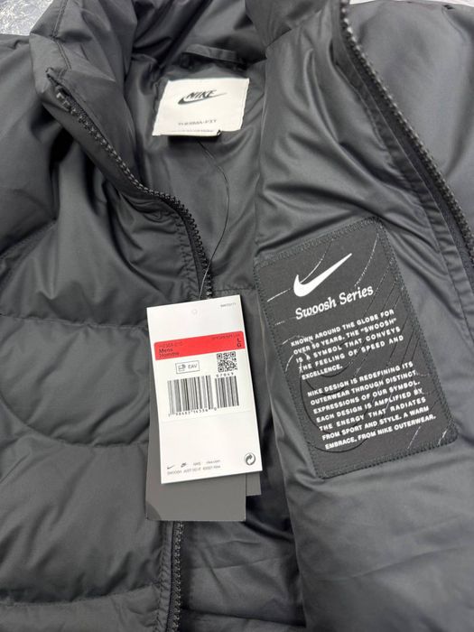 Жилетка Nike Sportswear Club Swoosh Series Men's Therma-FIT Loose Vest