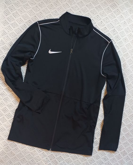 Czarna bluza Nike