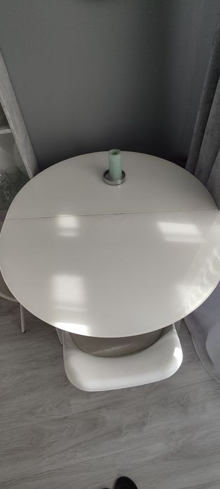 Stół szklany okrągły