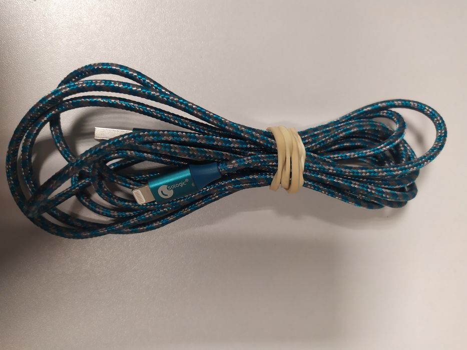 Zestaw 4 kabli USB do Apple iPhone.