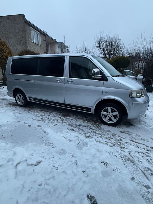 Volkswagen Caravelle Vw Caravelle 7 osobowy Long ! !