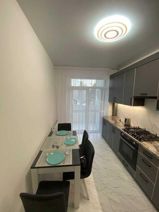 Оренда 1 кім.кв в новобудові по вул.Малоголосківська