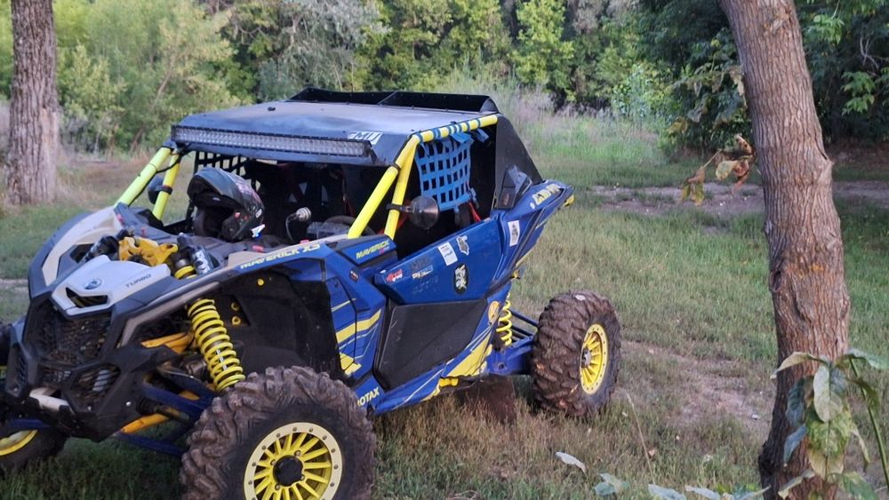Продам BRP Maverik X3XRS