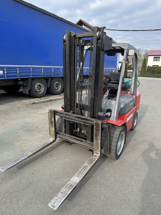 Wozek widlowy manitou 35g 2009 r