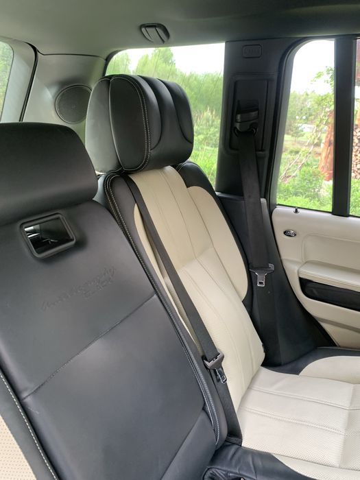 Range Rover Autobiography Black