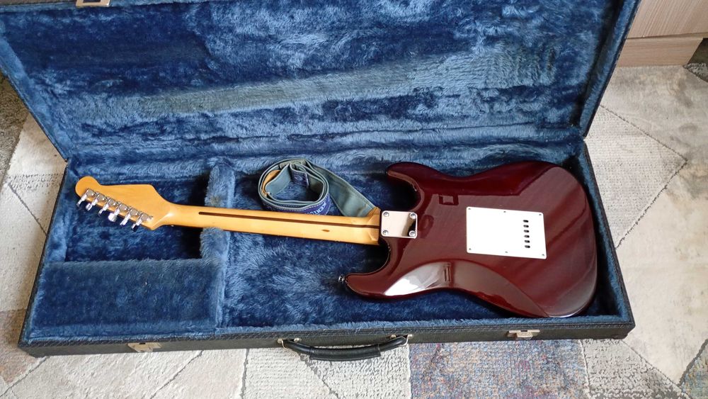 Gitara elektryczna leworęczna Westfield