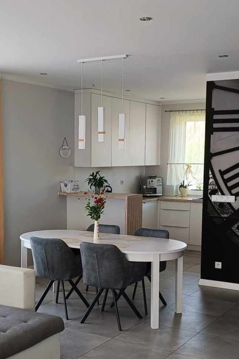 Lampa wisząca biała