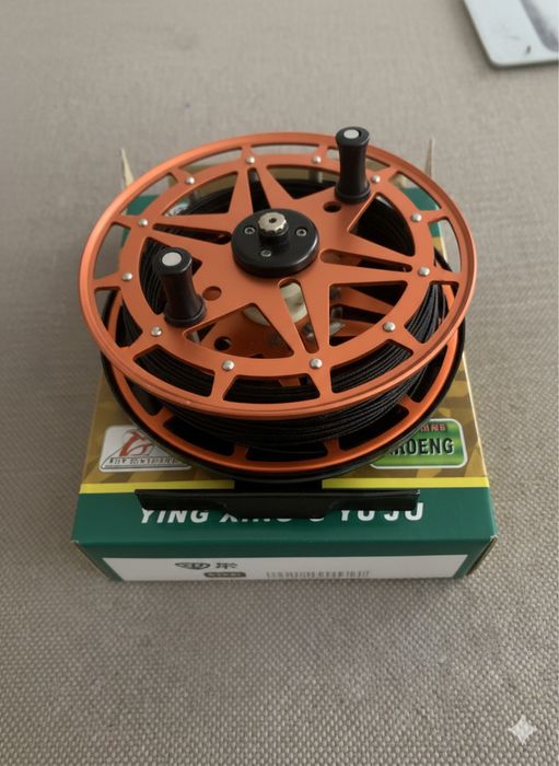 Котушка інерційна + подарунок