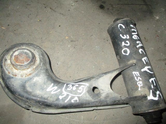 Braço de suspensão frente esquerdo MERCEDES-BENZ Classe C (W202)