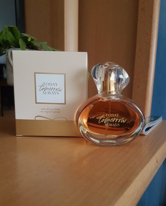 Perfumy TTA Tomorrow Avon damskie okazja