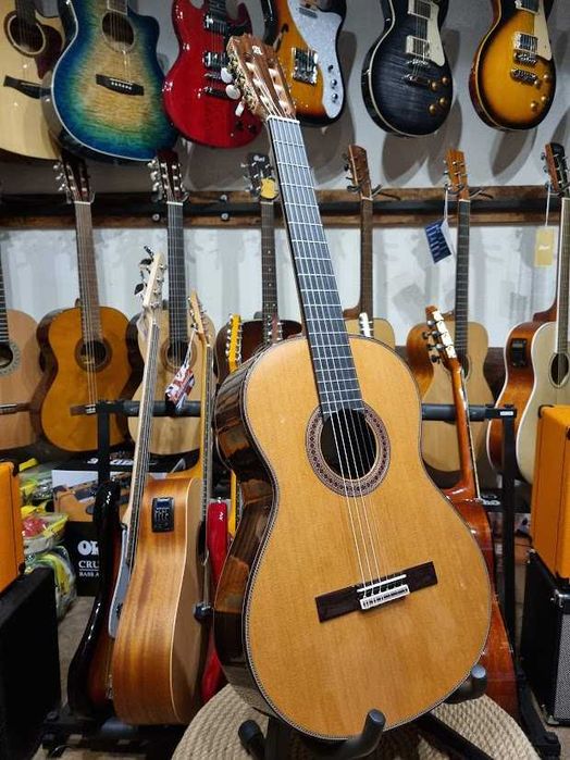 Alhambra 7P Classic gitara klasyczna 4/4 Made in Spain + GIGBAG