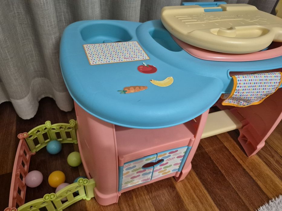 Nenuco  Caring Center - Trocador/Banheira/Refeição/Dormir