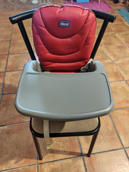 Cadeira de refeição Chicco portátil regulável