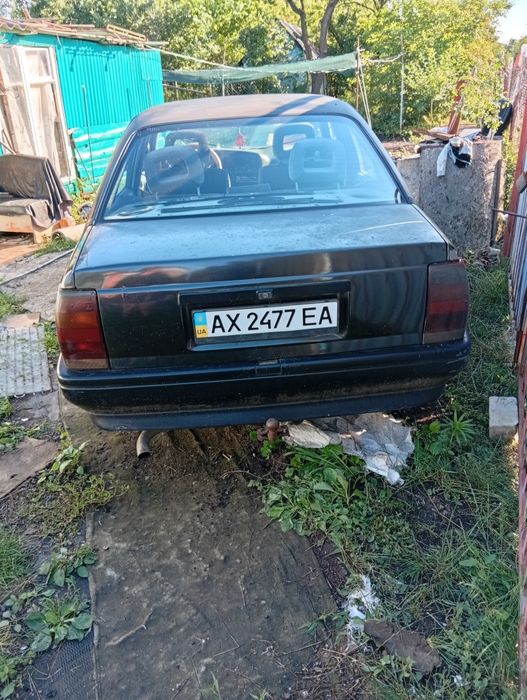 Опель.   омега а