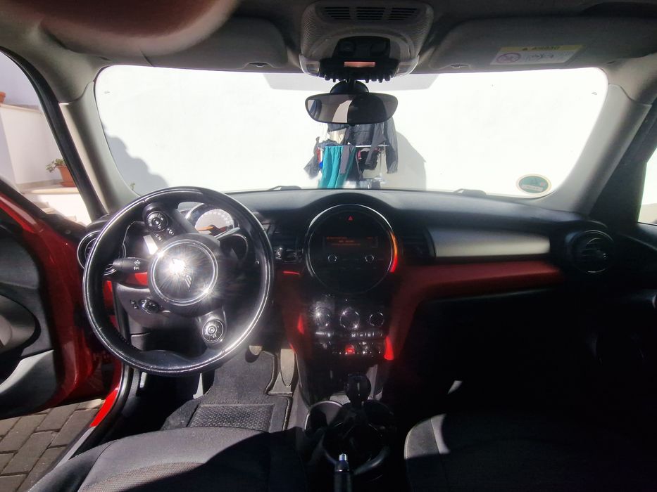 MINI ONE D - 5 Portas