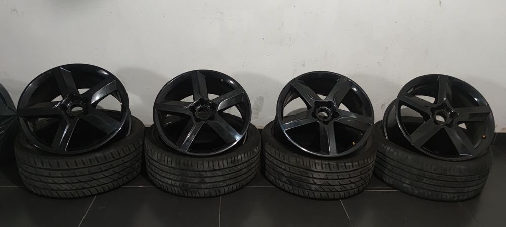 Original SEAT 18-inch Alloy Wheels, 5×112