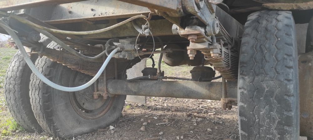Продам прицеп бортовий