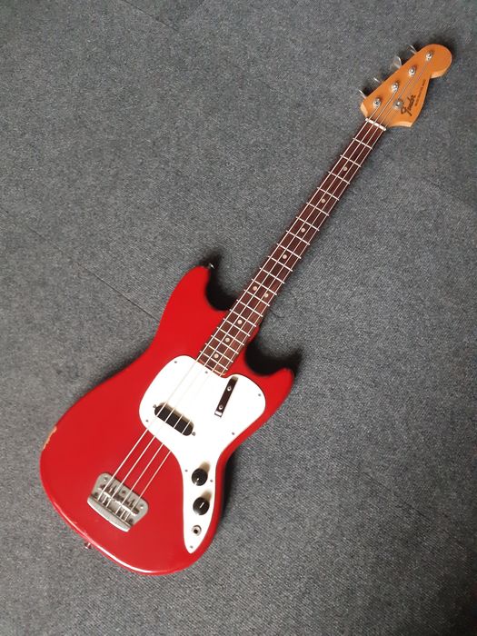 Fender Musicmaster Bass 1972 rok, USA