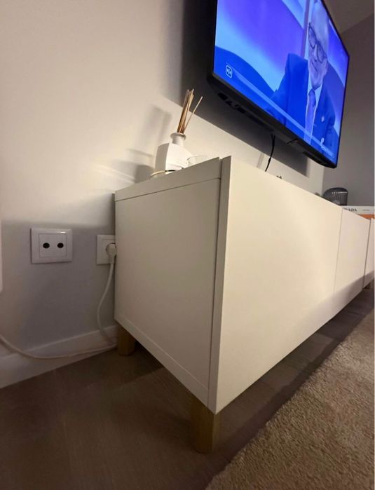 Movel Tv branco Ikea