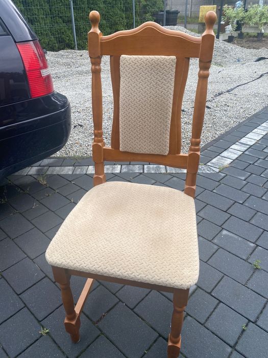 Krzesło drewniane