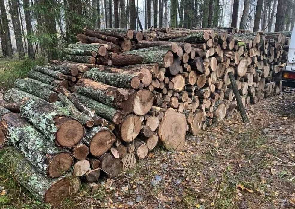 Дрова рубані з доставкою.