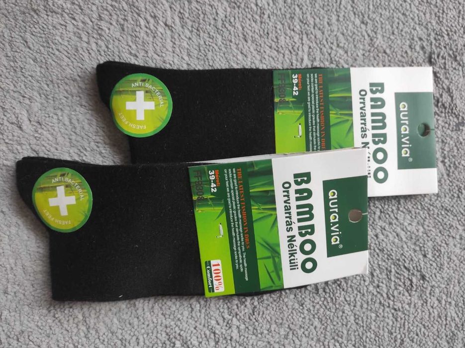 Skarpetki aura.via Bamboo (F93-08) czarne 2 szt. 39-42