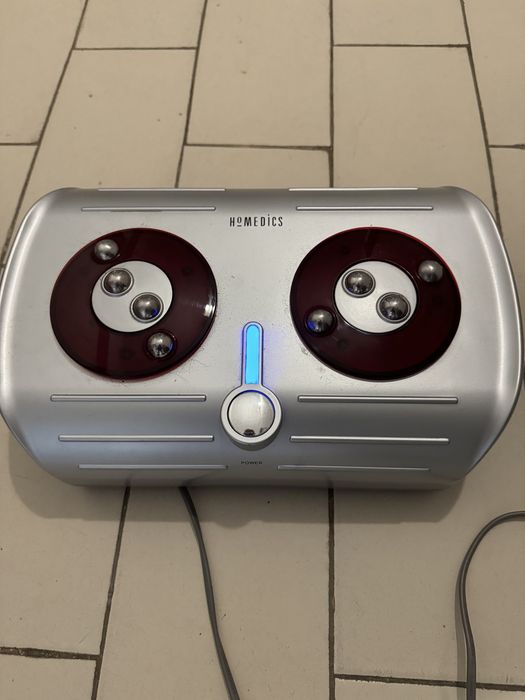 Massajador de pés com infravermelhos