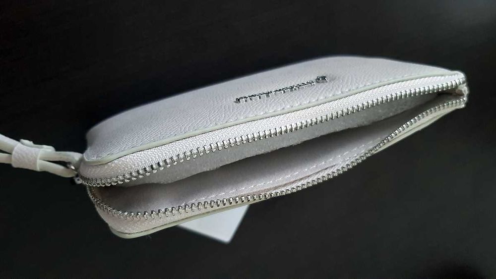 Bolsa/carteira de mão senhora Stradivarius