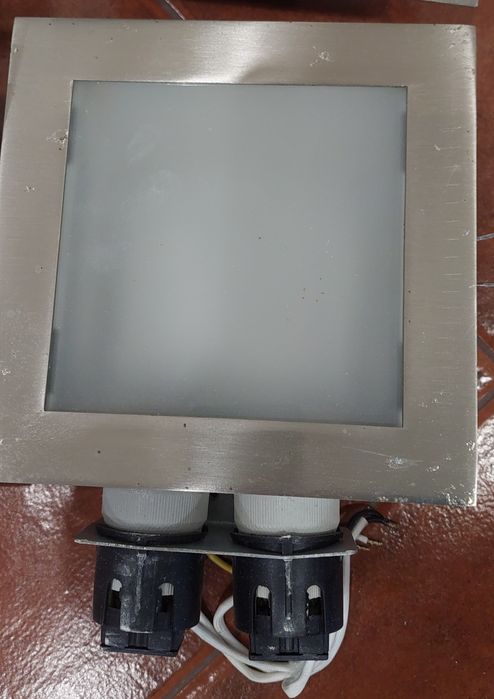 4 focos de iluminação inox