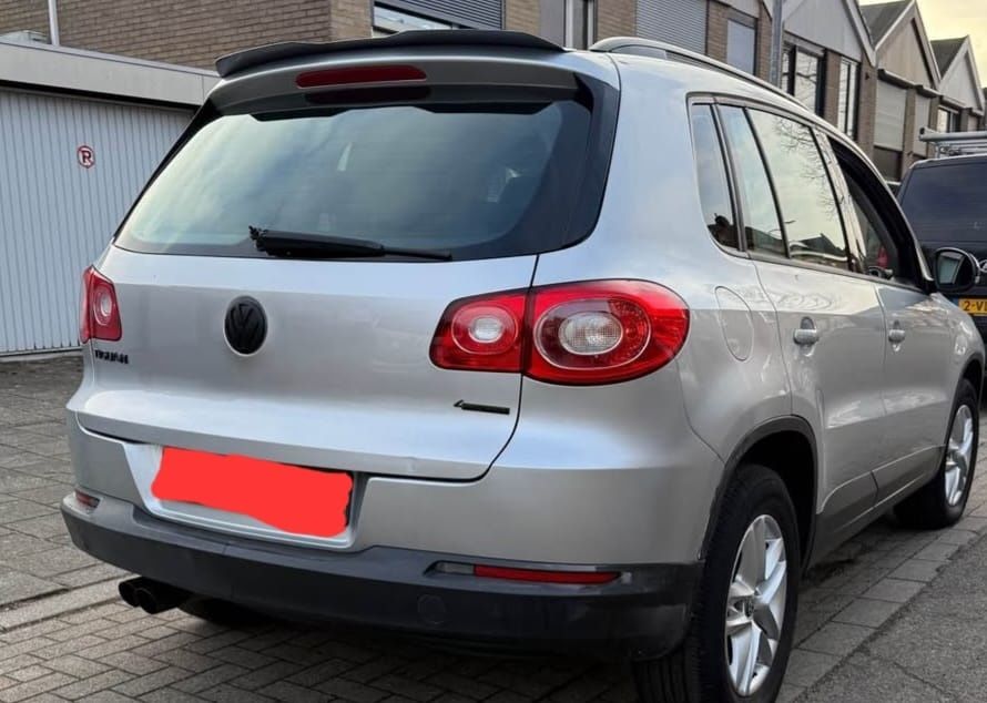 Volkswagen Tiguan — fotografia 4